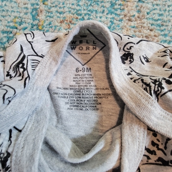 Well Worn Girls Gray Short Sleeve Bodysuit 6-9 Months - Picture 4 of 7